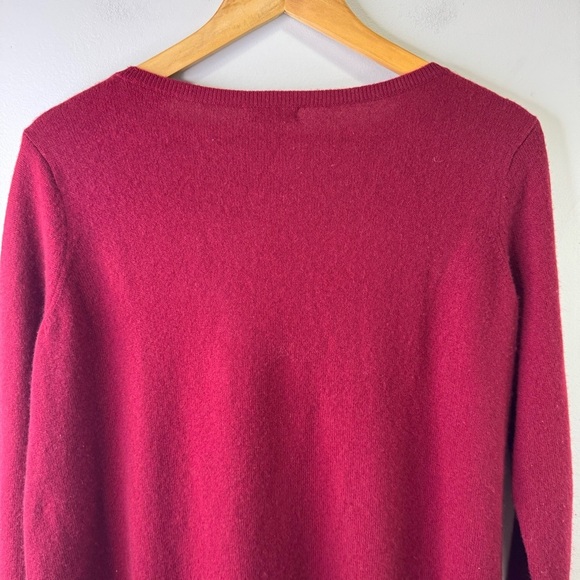 Joie Red Cashmere Wool Scoop Neck Asymmetrical Hem Size Small - Picture 3 of 11